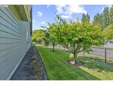 2951 Premiere Place Longview WA 98632