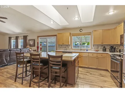 2951 Premiere Place Longview WA 98632