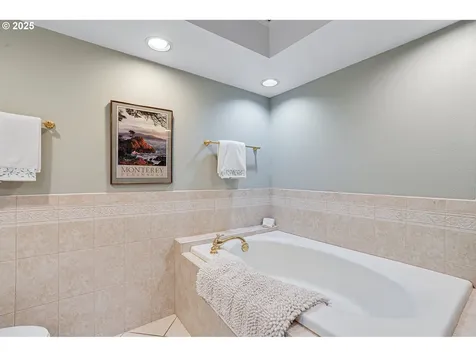 7250 SW Arbor Lake Drive Wilsonville OR 97070