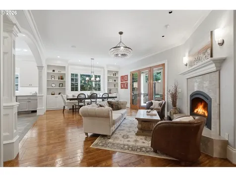 1093 Chandler Road Lake Oswego OR 97034