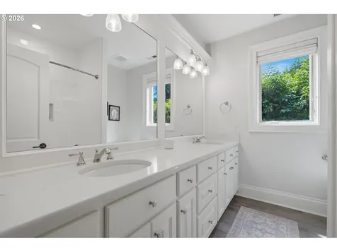 1093 Chandler Road Lake Oswego OR 97034