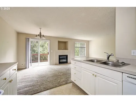 2101 NE 137th Court Vancouver WA 98684