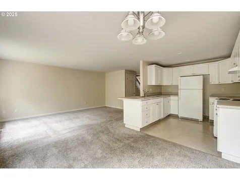 2101 NE 137th Court Vancouver WA 98684