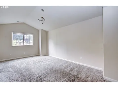 2101 NE 137th Court Vancouver WA 98684