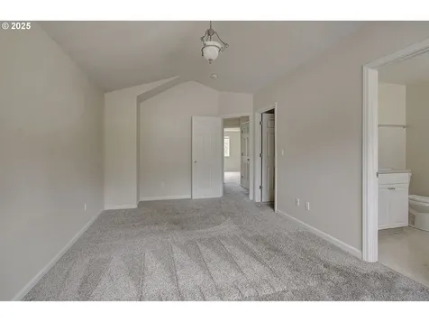 2101 NE 137th Court Vancouver WA 98684