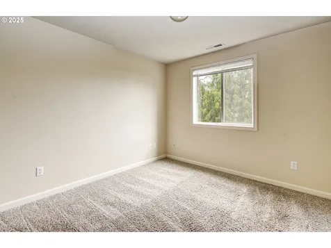 2101 NE 137th Court Vancouver WA 98684