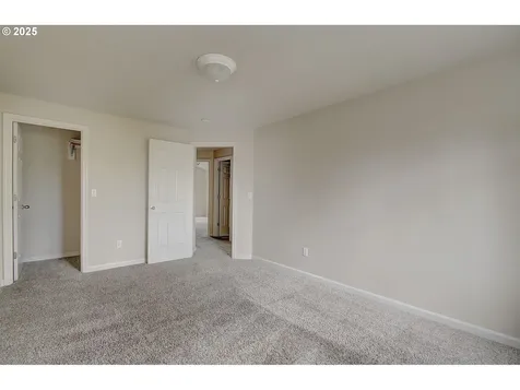 2101 NE 137th Court Vancouver WA 98684
