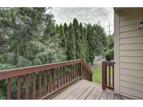 2101 NE 137th Court Vancouver WA 98684