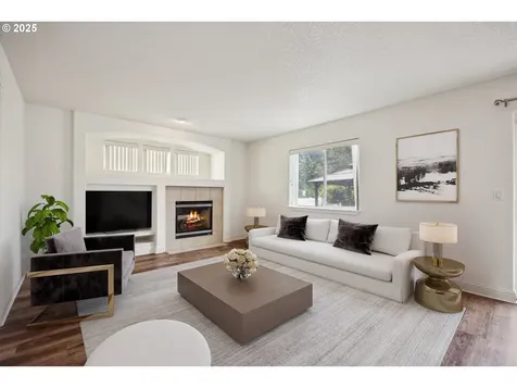 802 N 28th Avenue Cornelius OR 97113