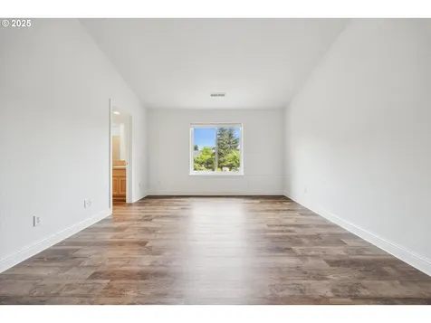 802 N 28th Avenue Cornelius OR 97113