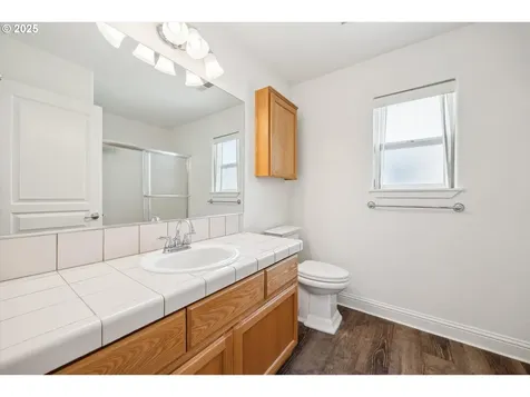 802 N 28th Avenue Cornelius OR 97113