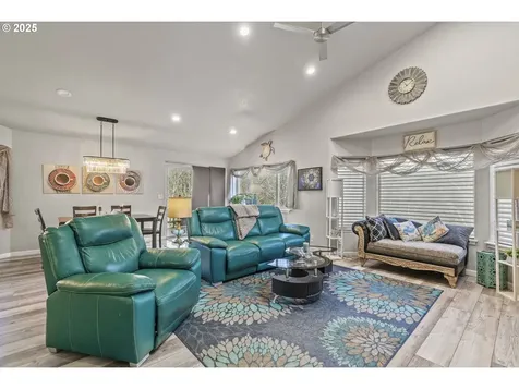 137 Sweet Birch Drive Longview WA 98632