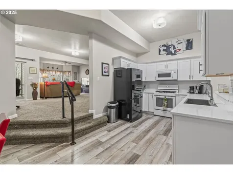 137 Sweet Birch Drive Longview WA 98632