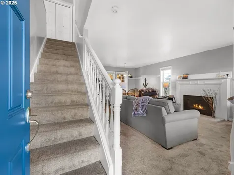 833 10th Avenue Seaside OR 97138