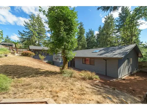 3873 Vine Maple Street Eugene OR 97405