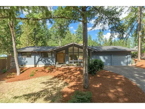 3873 Vine Maple Street Eugene OR 97405