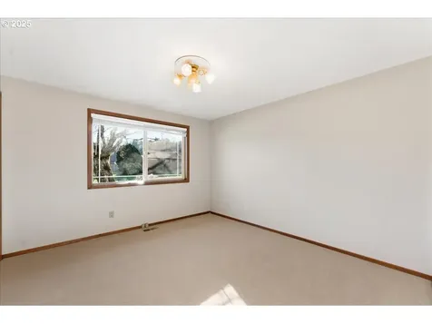 13011 NE Stanton Street Portland OR 97230