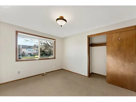 13011 NE Stanton Street Portland OR 97230