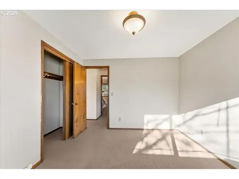 13011 NE Stanton Street Portland OR 97230