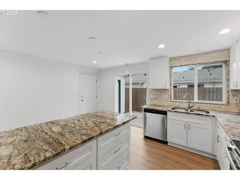 5004 NE 22nd Avenue Vancouver WA 98663