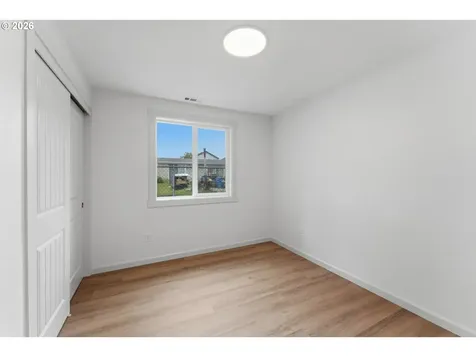 5004 NE 22nd Avenue Vancouver WA 98663