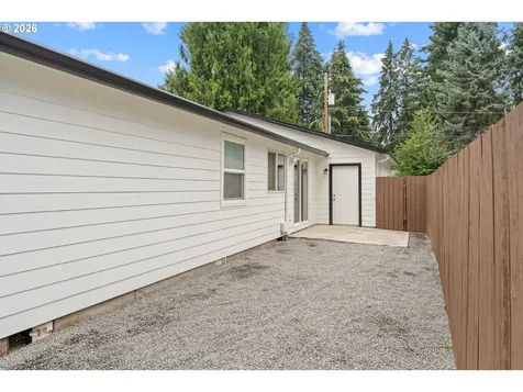 5004 NE 22nd Avenue Vancouver WA 98663