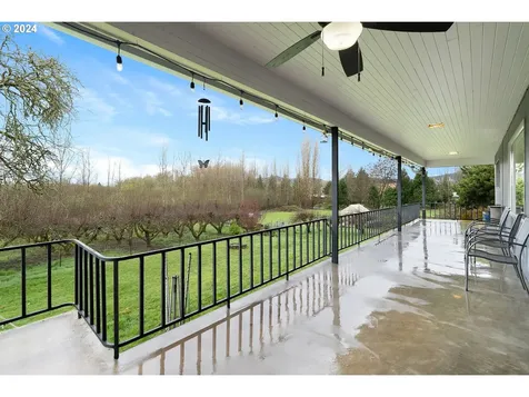 1520 Main Street Forest Grove OR 97116