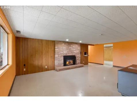 1520 Main Street Forest Grove OR 97116