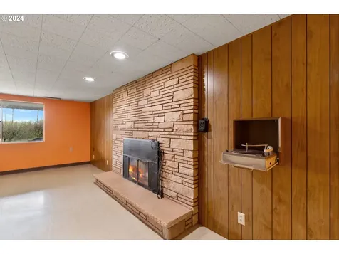 1520 Main Street Forest Grove OR 97116