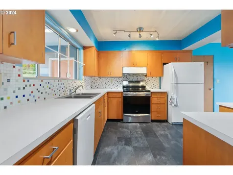 1520 Main Street Forest Grove OR 97116