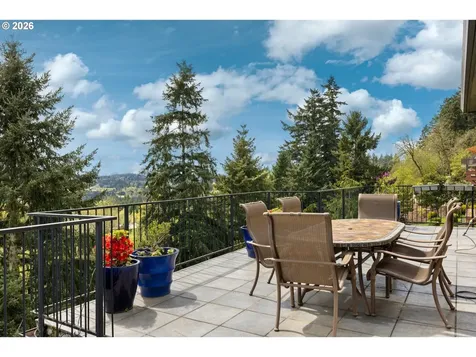 18284 Meadowlark Lane Lake Oswego OR 97034