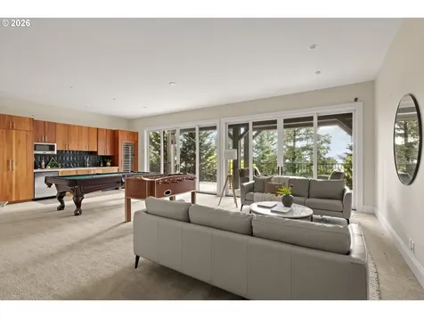 18284 Meadowlark Lane Lake Oswego OR 97034