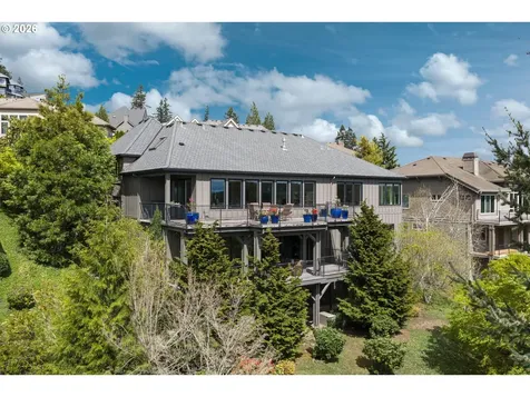 18284 Meadowlark Lane Lake Oswego OR 97034