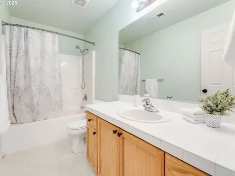 1425 NE Glen Ellen Drive Hillsboro OR 97124
