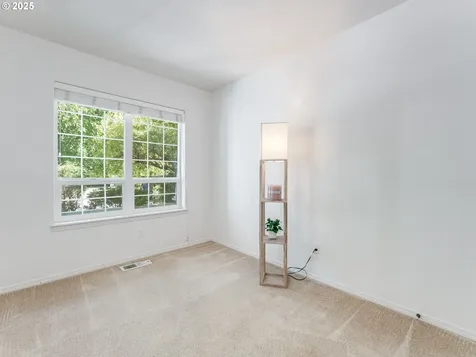 1425 NE Glen Ellen Drive Hillsboro OR 97124