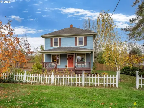 17055 SW Florence Street Beaverton OR 97078