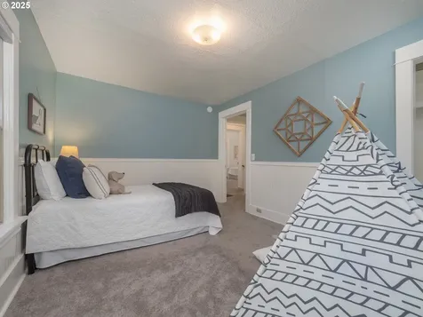 17055 SW Florence Street Beaverton OR 97078