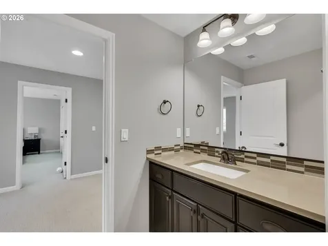 15966 NW Linder Street Portland OR 97229
