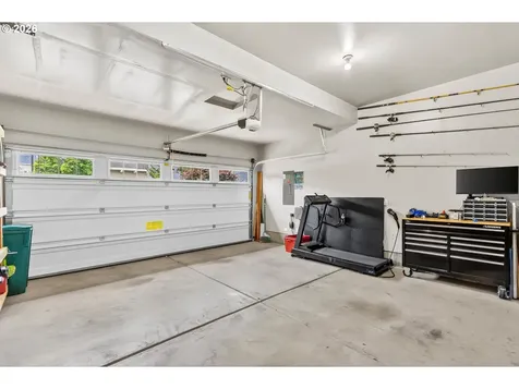 15966 NW Linder Street Portland OR 97229