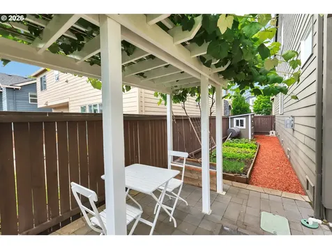 15966 NW Linder Street Portland OR 97229