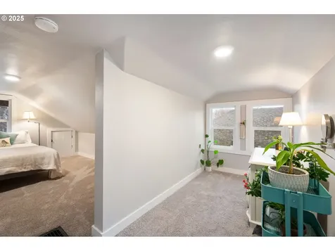 2226 N Watts Street Portland OR 97217