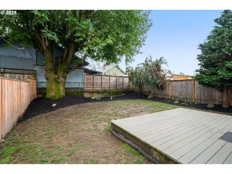 2226 N Watts Street Portland OR 97217