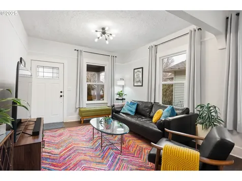 2226 N Watts Street Portland OR 97217