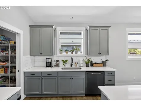 3125 Ponderosa Road Hood River OR 97031