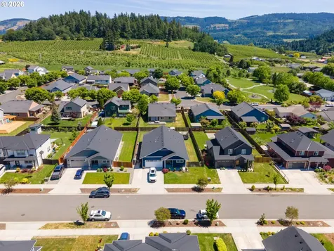 3125 Ponderosa Road Hood River OR 97031