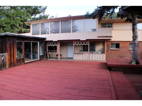 497 Wood Crest Drive Myrtle Creek OR 97457