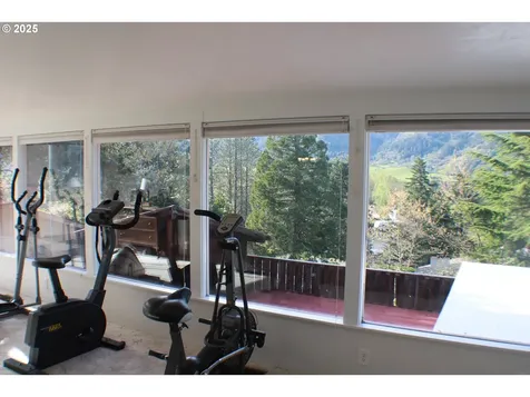 497 Wood Crest Drive Myrtle Creek OR 97457