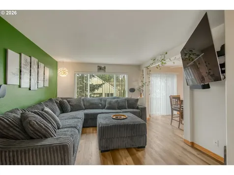 39329 Woodbury Way Sandy OR 97055