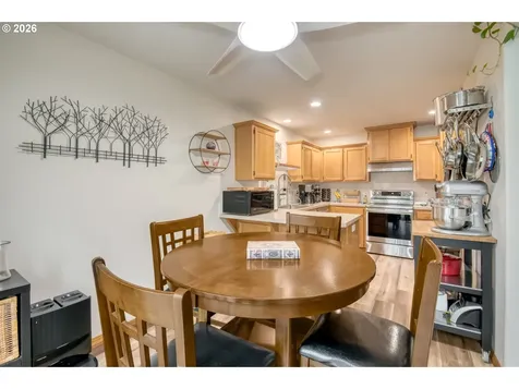 39329 Woodbury Way Sandy OR 97055