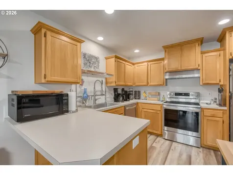 39329 Woodbury Way Sandy OR 97055